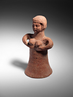 צלמית חרס דמויית אישה, לכיש, תקופת ברזל ב, המאה ה- 8 לפנהס. צילום: קלרה עמית, באדיבות רשות העתיקות