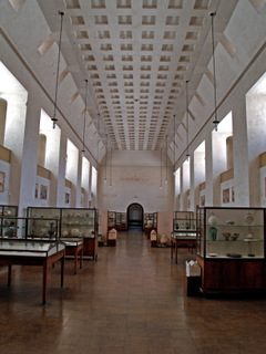 The display Gallery at Rockefeller Museum, Photographic credit:  Silvia krapiwko,  Courtesy of the Israel Antiquities Authority