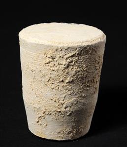 Core (of drilled stone vessel)  
 Photographer:Yolovitch Yael