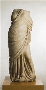 גוף פסל דמות אשה  
 צלם:מידד סוכובולסקי